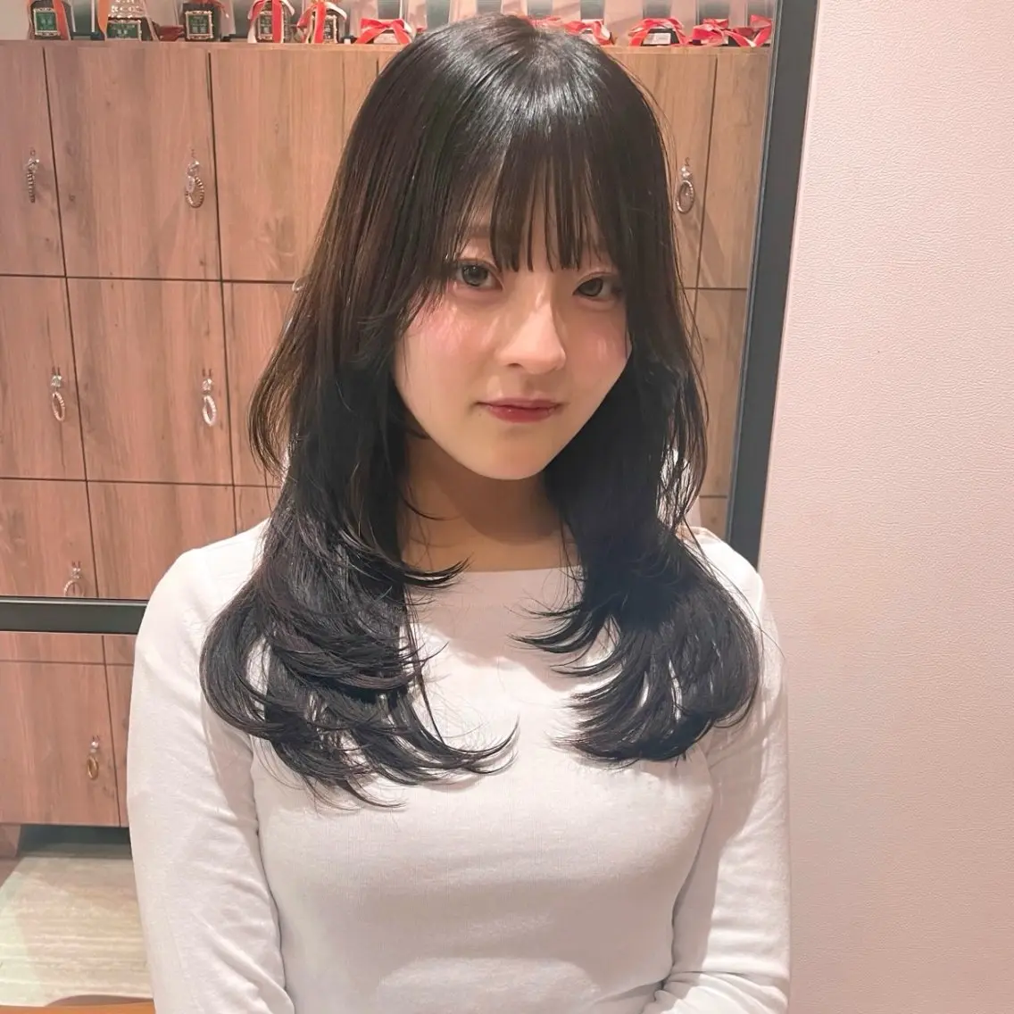 セミロング カラー カット ヘアカラー トリートメント レイヤー /ブリーチ/溝口誠二のヘアスタイル