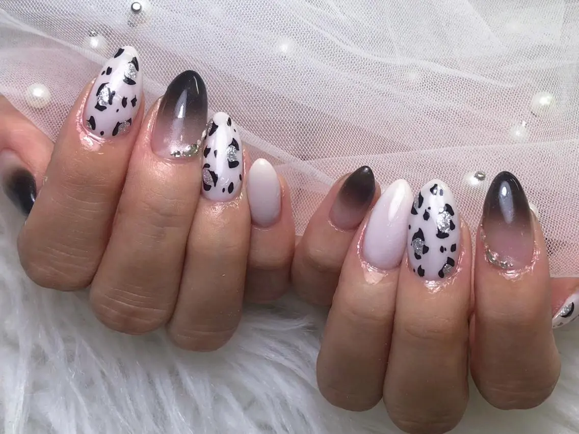 ネイル 💕リリチップ 長持ち得意🩷のネイルデザイン