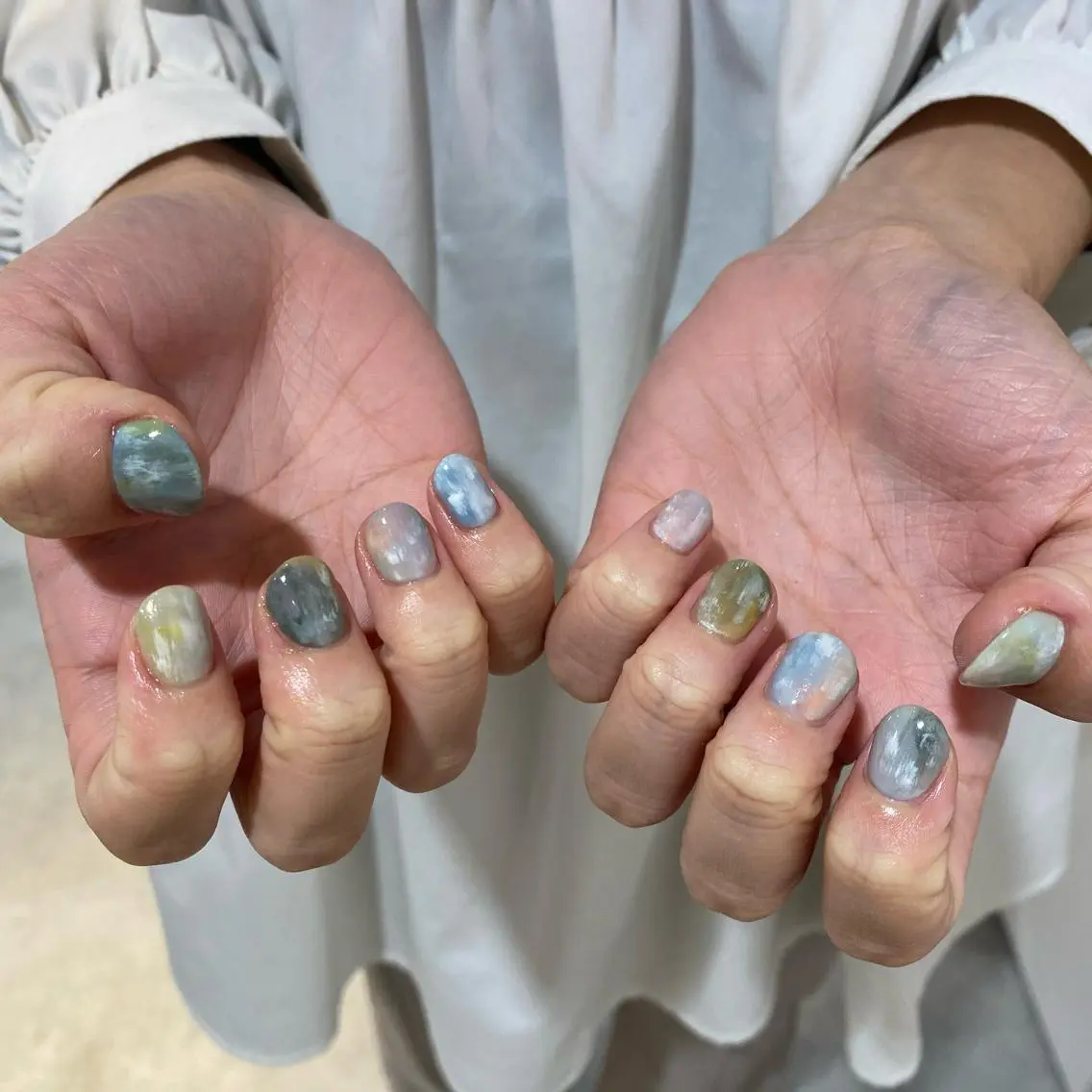ネイル ハンドネイル 岩本 杏のネイルデザイン