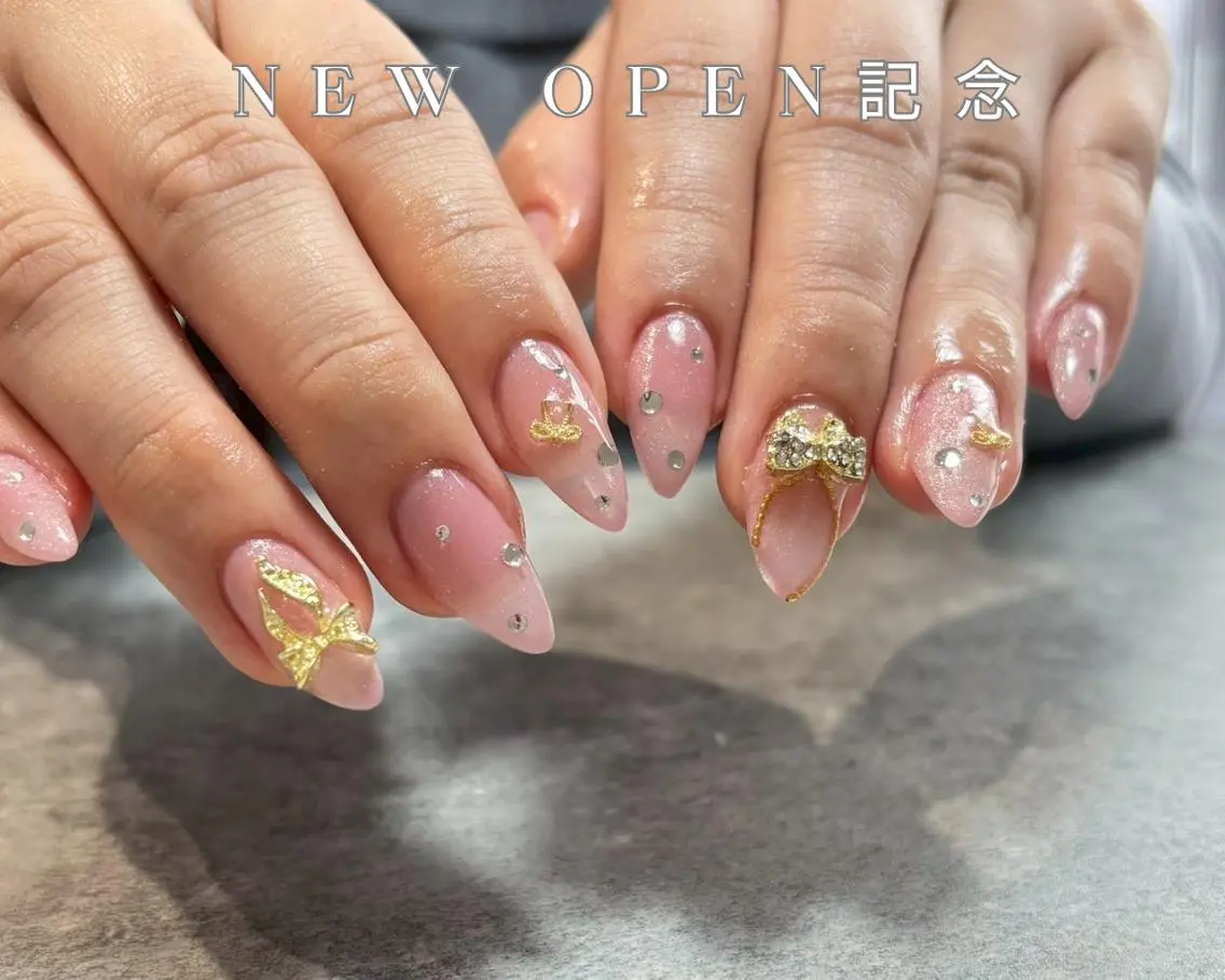 ネイル オーロラネイル ボルドー クリアネイル ドット フラッシュネイル メラク 難波Matsuokaのネイルデザイン