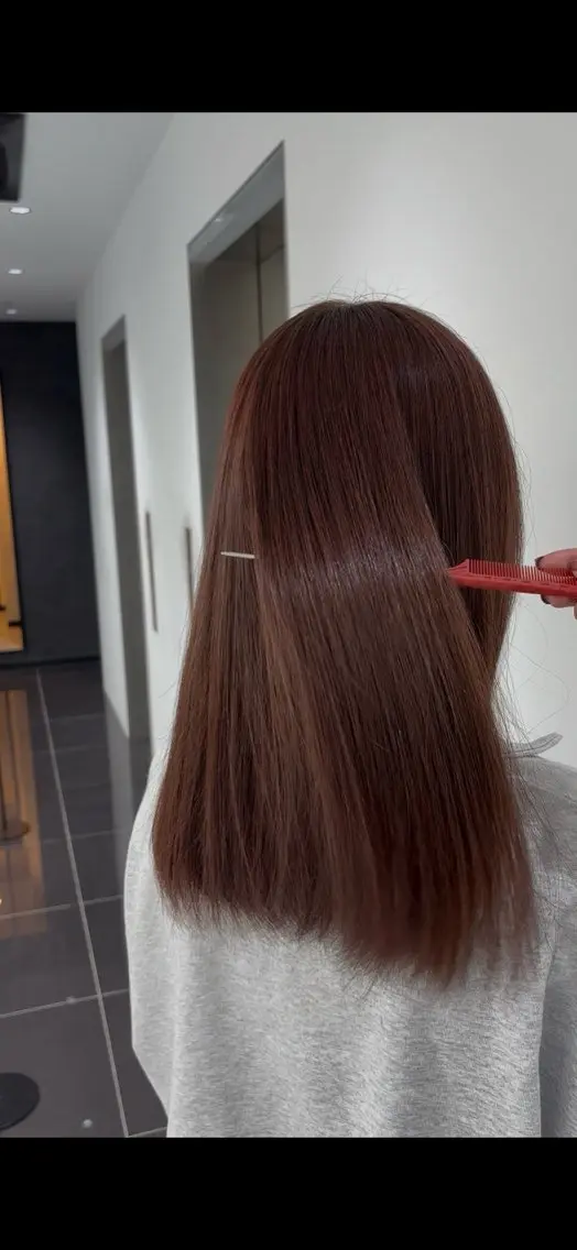 セミロング カラー ブラウンカラー ピンクカラー ピンクブラウン ヘアカラー ねね🦖 /ブリーチカラーのヘアスタイル