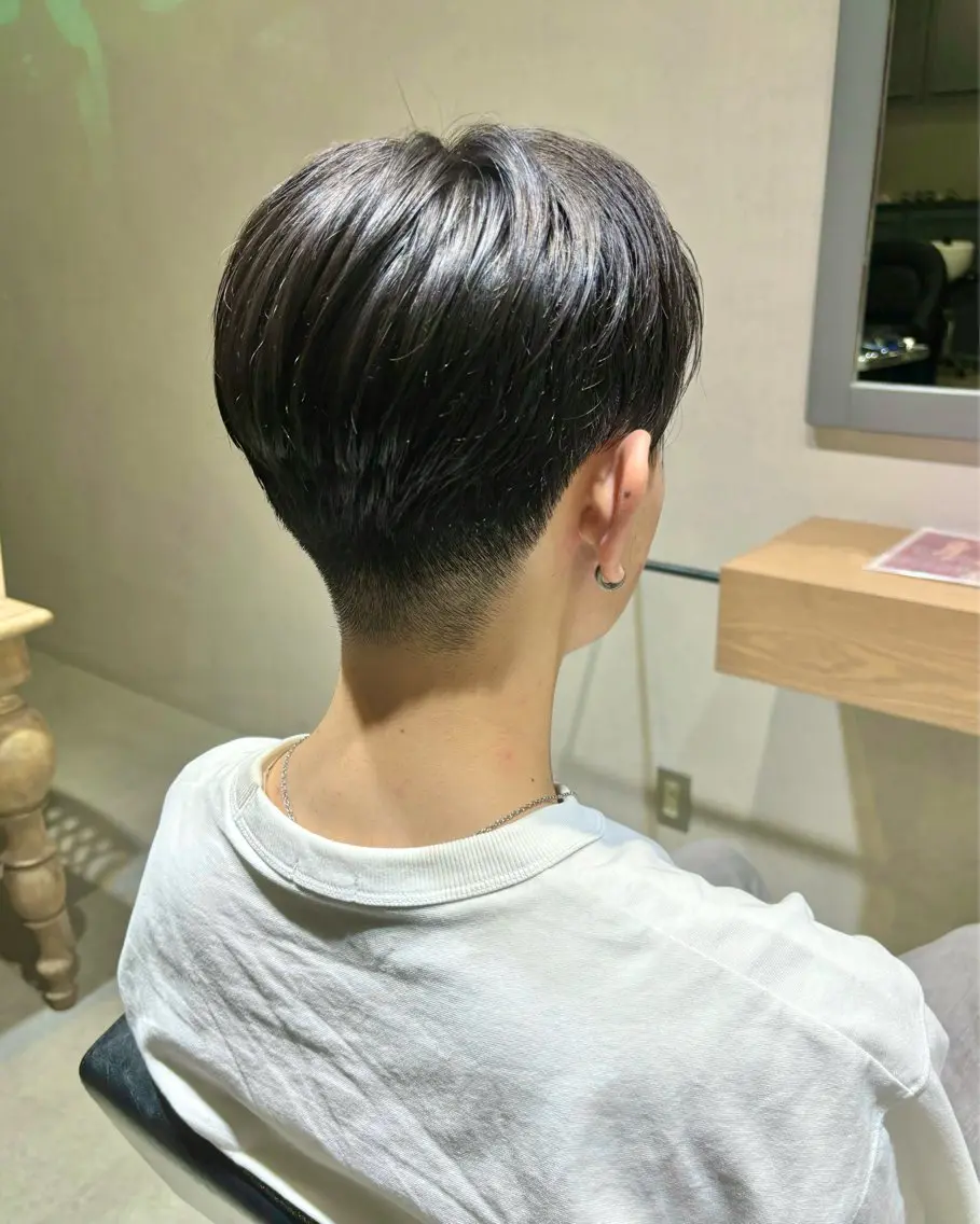 メンズ 七三 刈り上げ カット HANGOUT / ミウのヘアスタイル