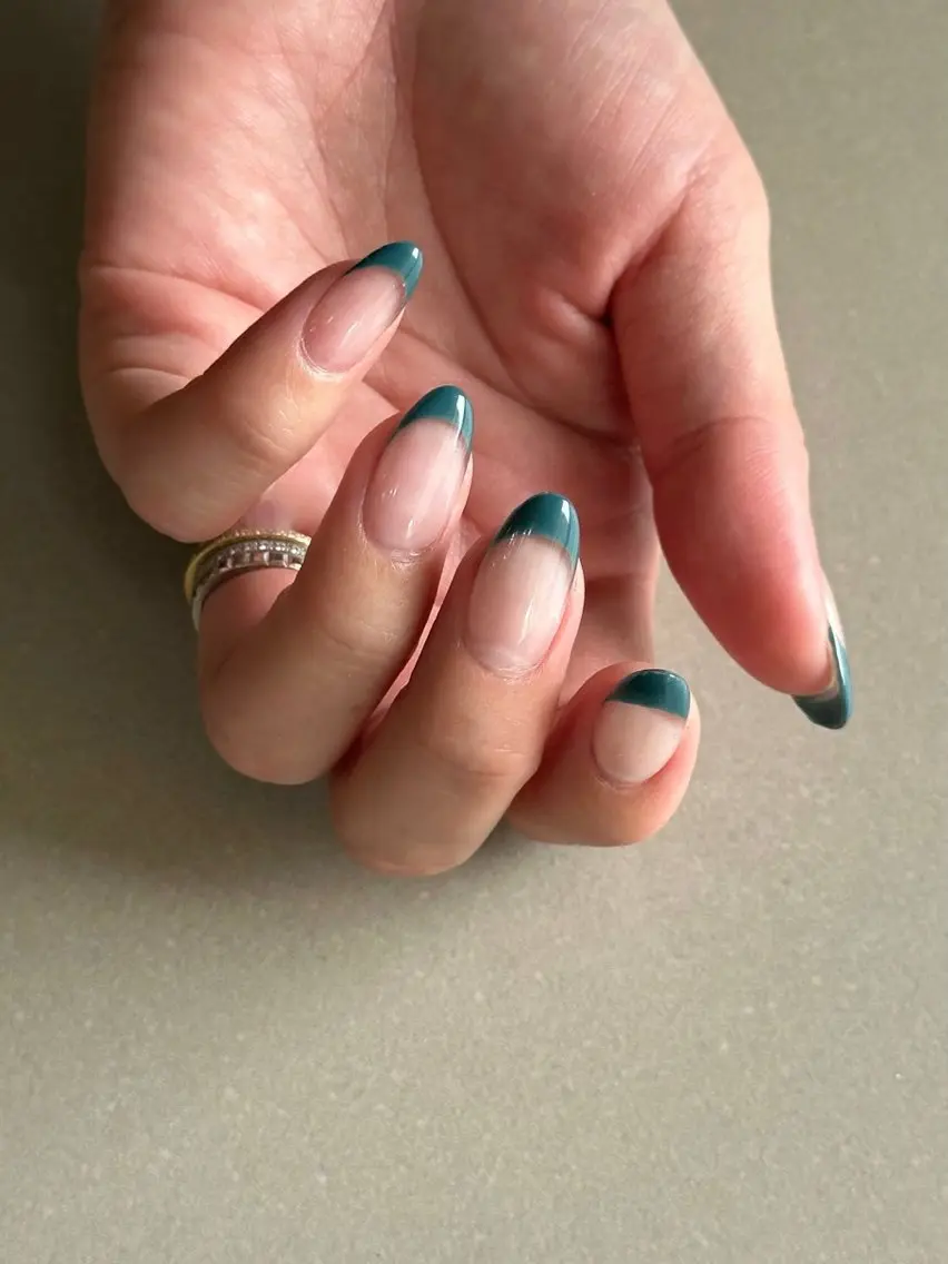 french nail💅（オフなし）こだわりフレンチネイルの写真