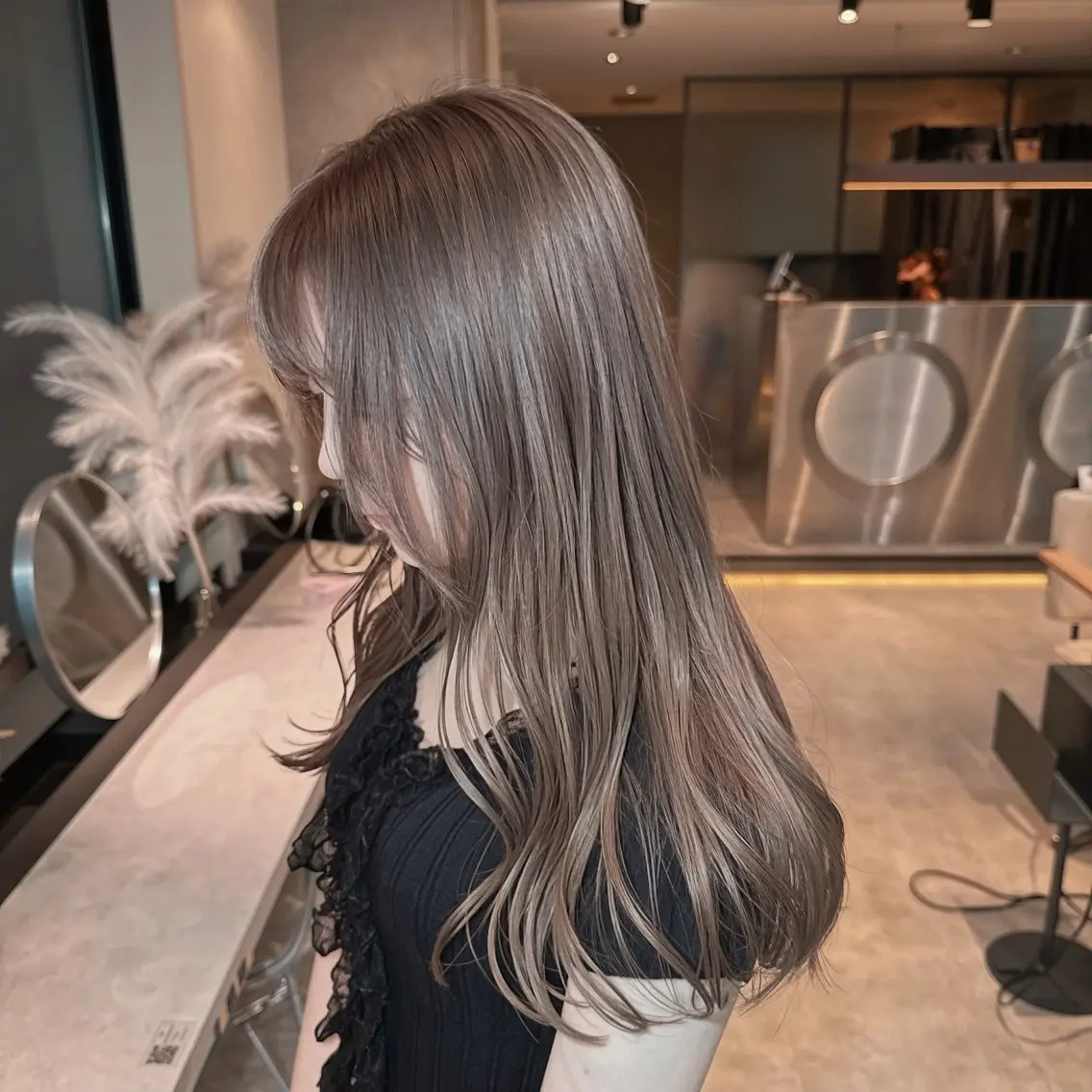 ロング ヘアカラー ミルクティー/韓国ヘ アHaruka🎀のヘアスタイル
