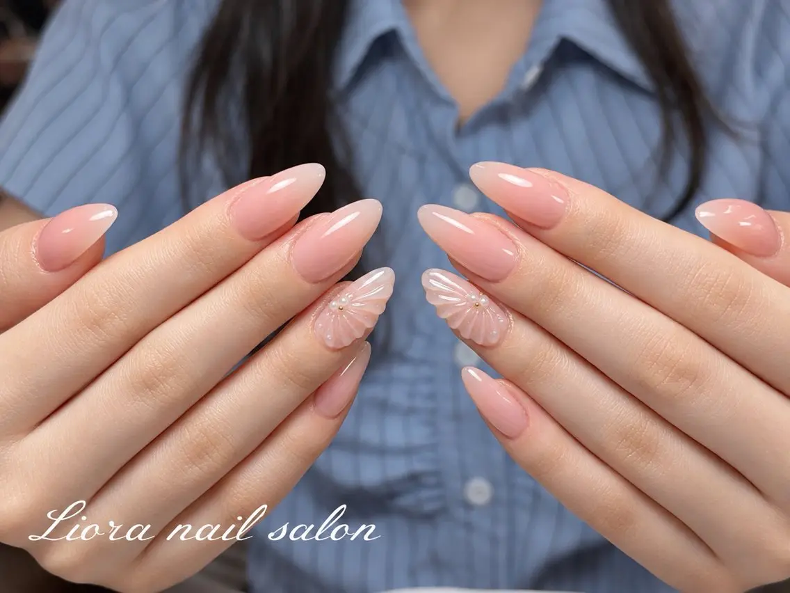 ネイル チークネイル フットネイル フレンチネイル ジェルネイル ガーリー ハンドネイル Liora nailのネイルデザイン