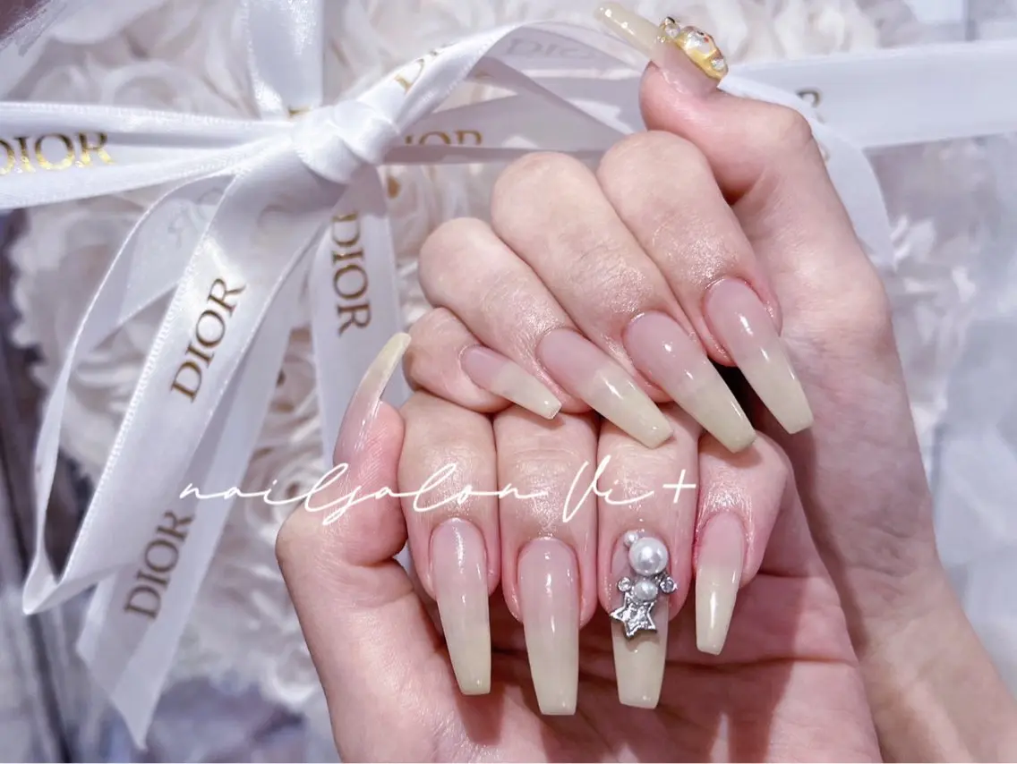 ネイル ハンドネイル ✨Nailsalon Vi+✨のネイルデザイン
