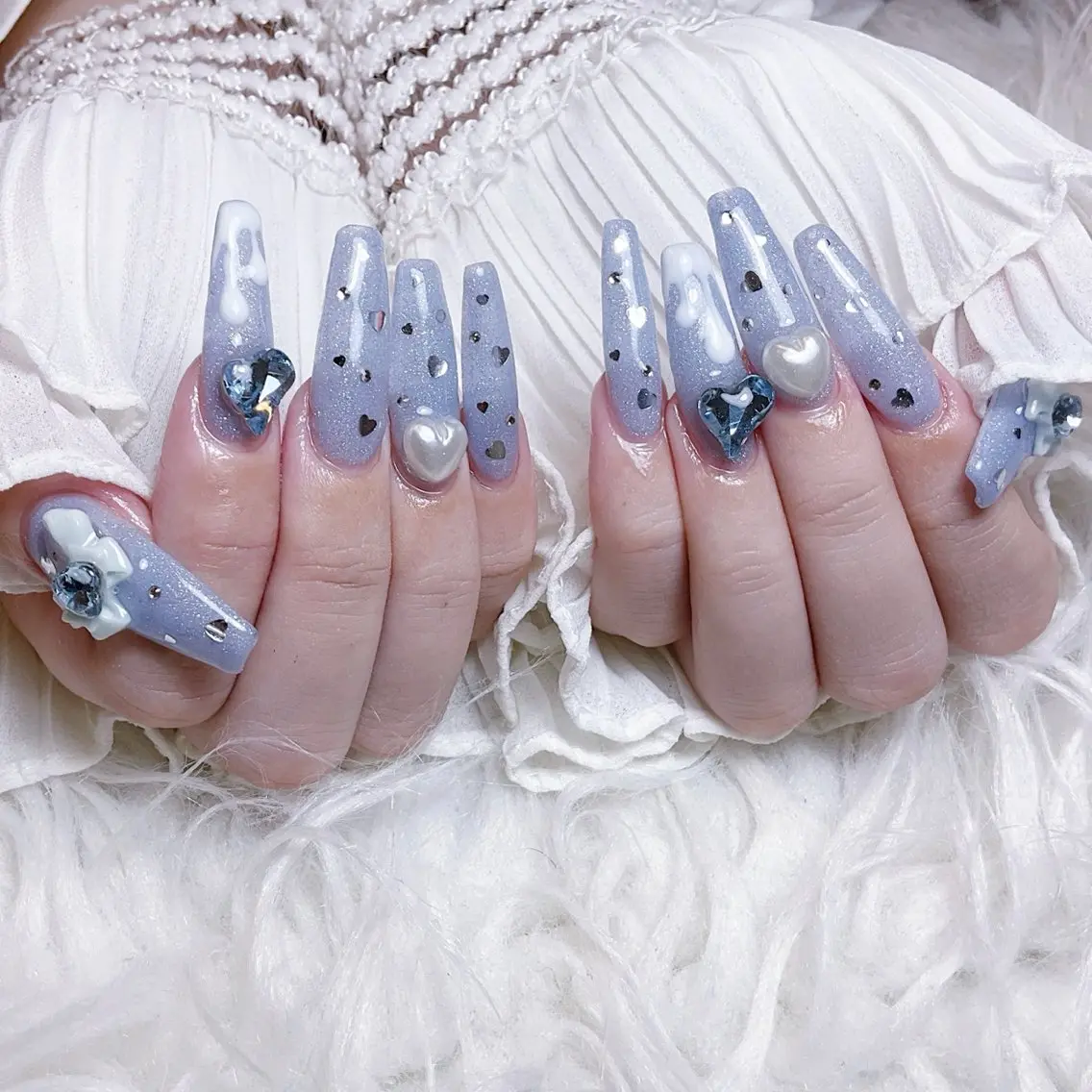 ネイル ハンドネイル 🍭Yun nail hyejin🌸のネイルデザイン