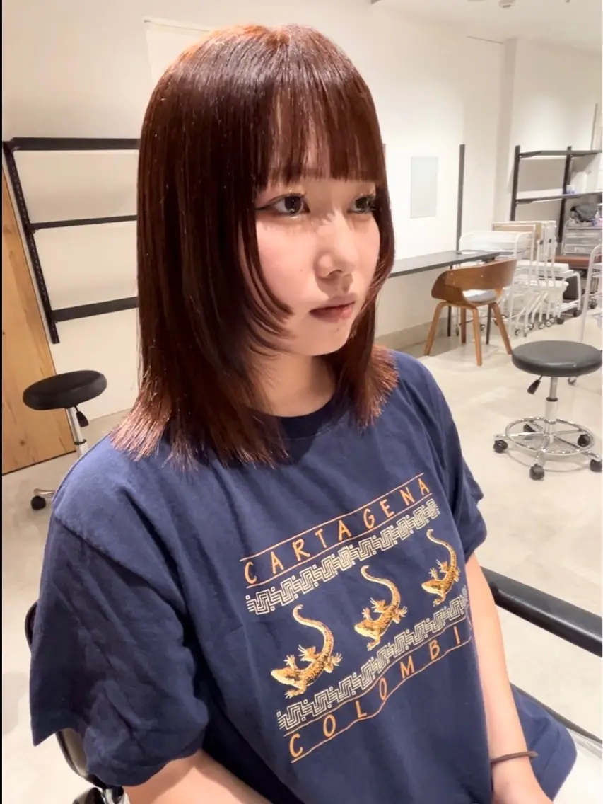ミディアム カラー ブリーチ ブラウンカラー ブリーチなしカラー オレンジ オレンジブラウン カット ヘアカラー トリートメント ヘッドスパ スキバサミを使わない カット🌼唯🌼のヘアスタイル