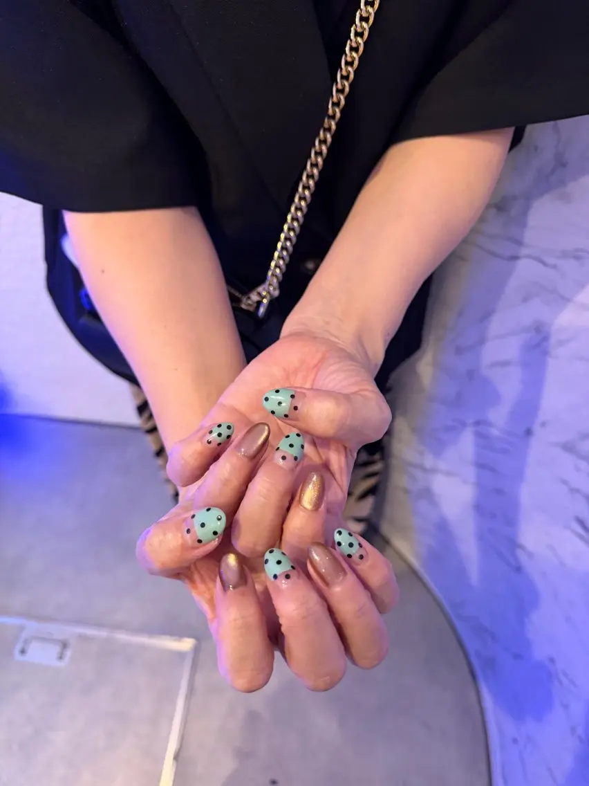 ネイル ハンドネイル Natsumi💎 堺筋本町ネイルサロンのネイルデザイン