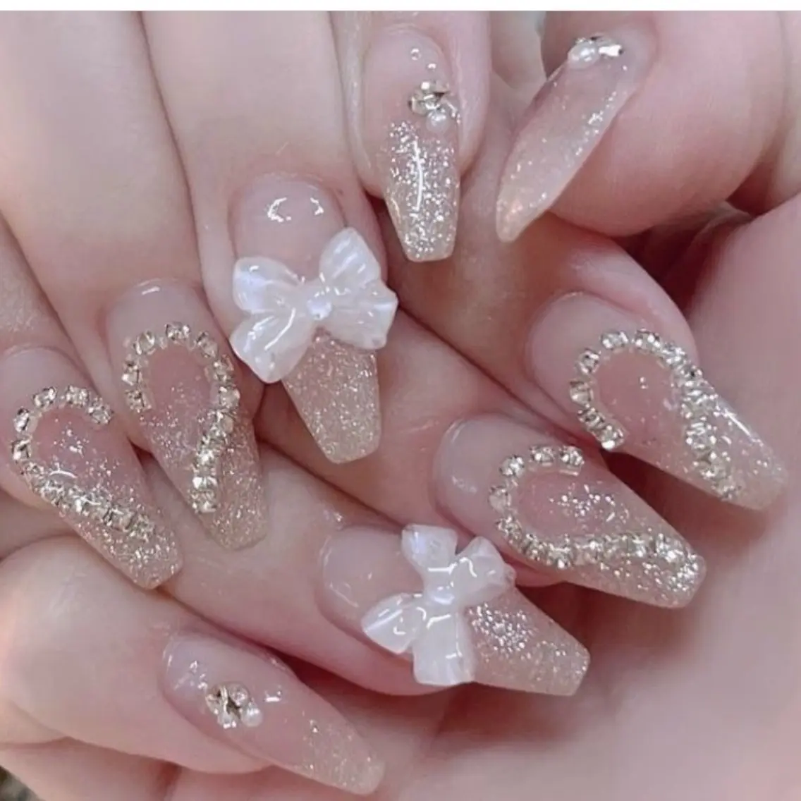 ネイル 成人式 ロングネイル マグネットネイル 大理石ネイル(マーブル) リボン ハンドネイル MoMoA Nail ネイル長さ出し専門店のネイルデザイン