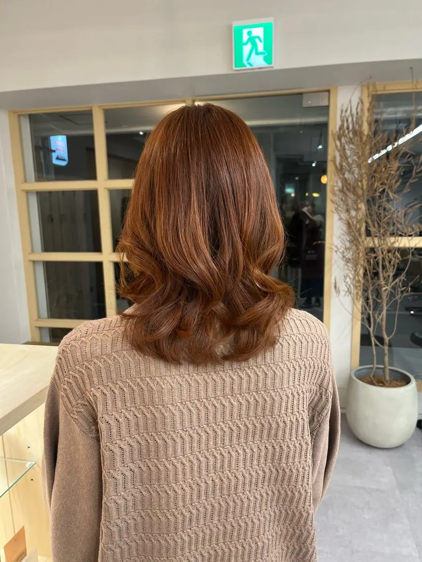 カラー ブラウンカラー オレンジ オレンジブラウン ヘアカラー ひな‪‪︎/暖色 柔color🌷のヘアスタイル