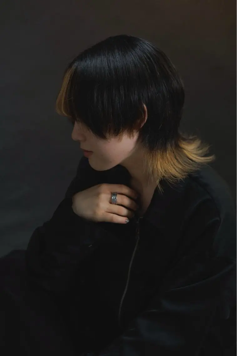 🔷ウルフカット専用メニュー🔷(シャンプーマッサージ有)の写真