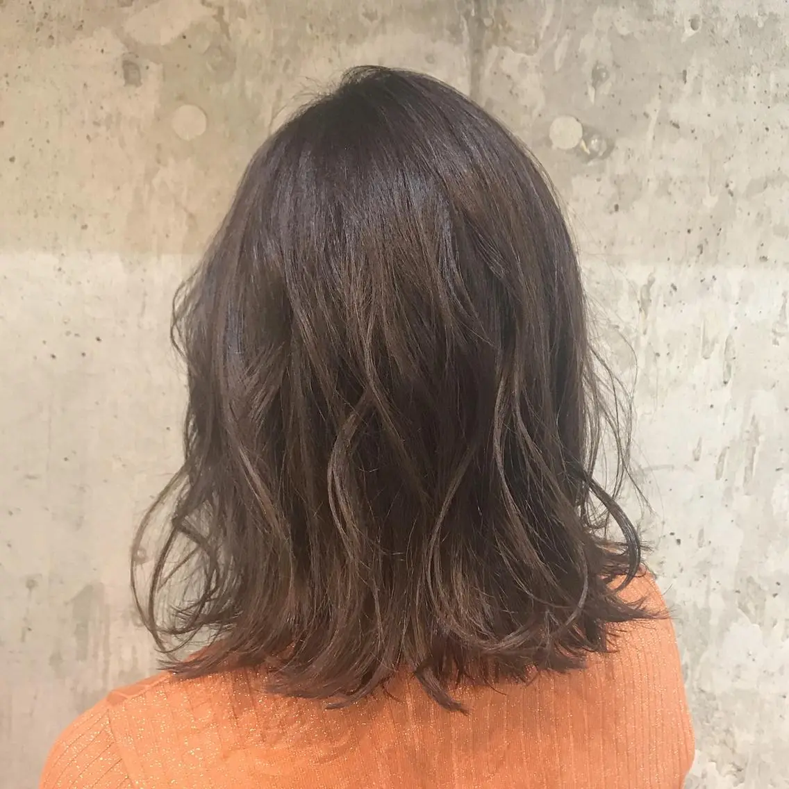 ミディアム カラー ブリーチ 透明感カラー グレージュ ブリーチなしカラー 韓国ヘア☁️ mitsukiのヘアスタイル