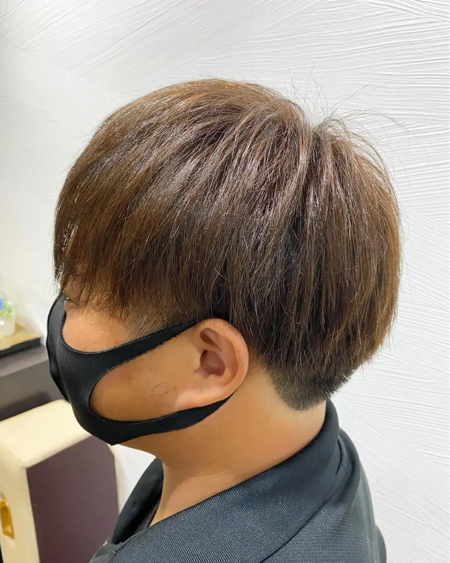 カット+ワンカラーの写真