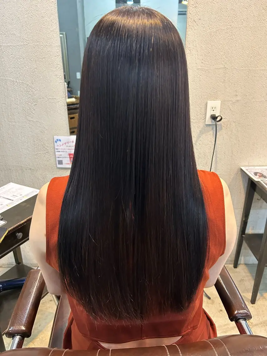 ロング 髪質改善 トリートメント 桜田 修未のヘアスタイル
