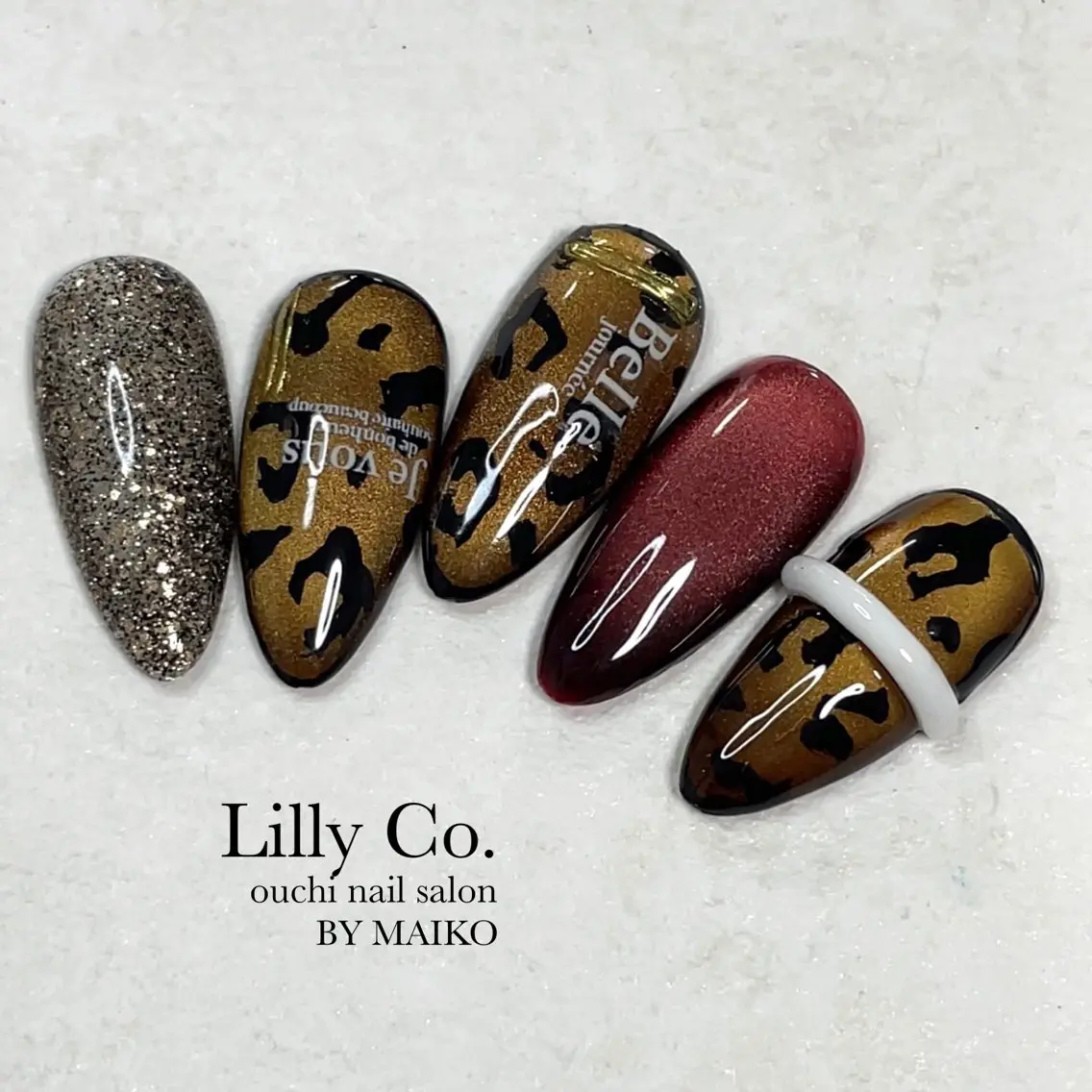 ネイル アニマル柄 アートネイル マグネットネイル シルバー ハンドネイル ハンドケア Lilly Co.のネイルデザイン