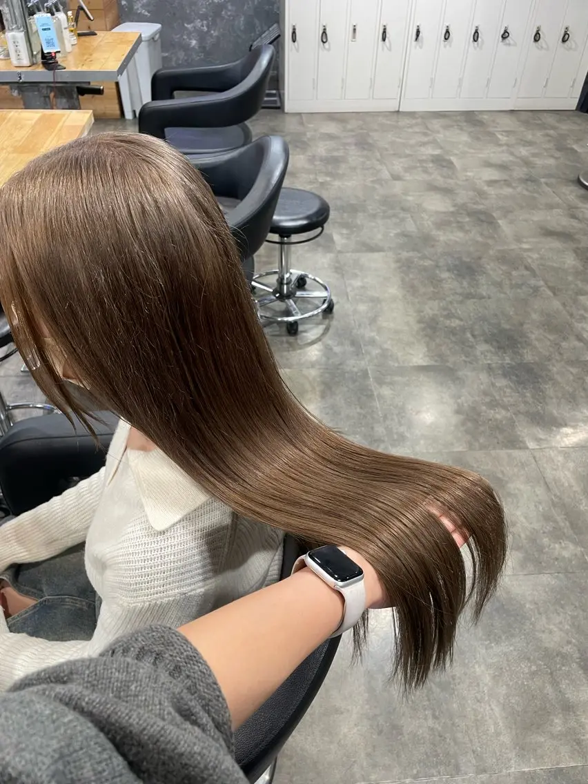 ロング カラー ヘアカラー ハイトーン 横浜💞ミオのヘアスタイル