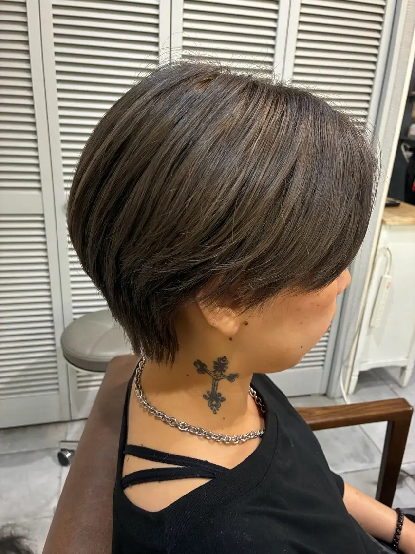 ショート カラー カット ヘアカラー トリートメント ❄️中野侑香❄️ ハイライト/ブリーチのヘアスタイル