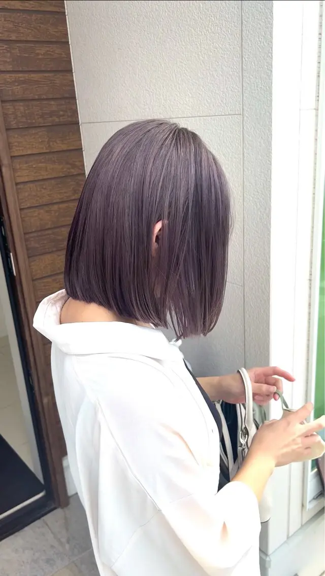 ミディアム カラー パープルカラー ヘアカラー トリートメント VIRAL ヴァイラルのヘアスタイル