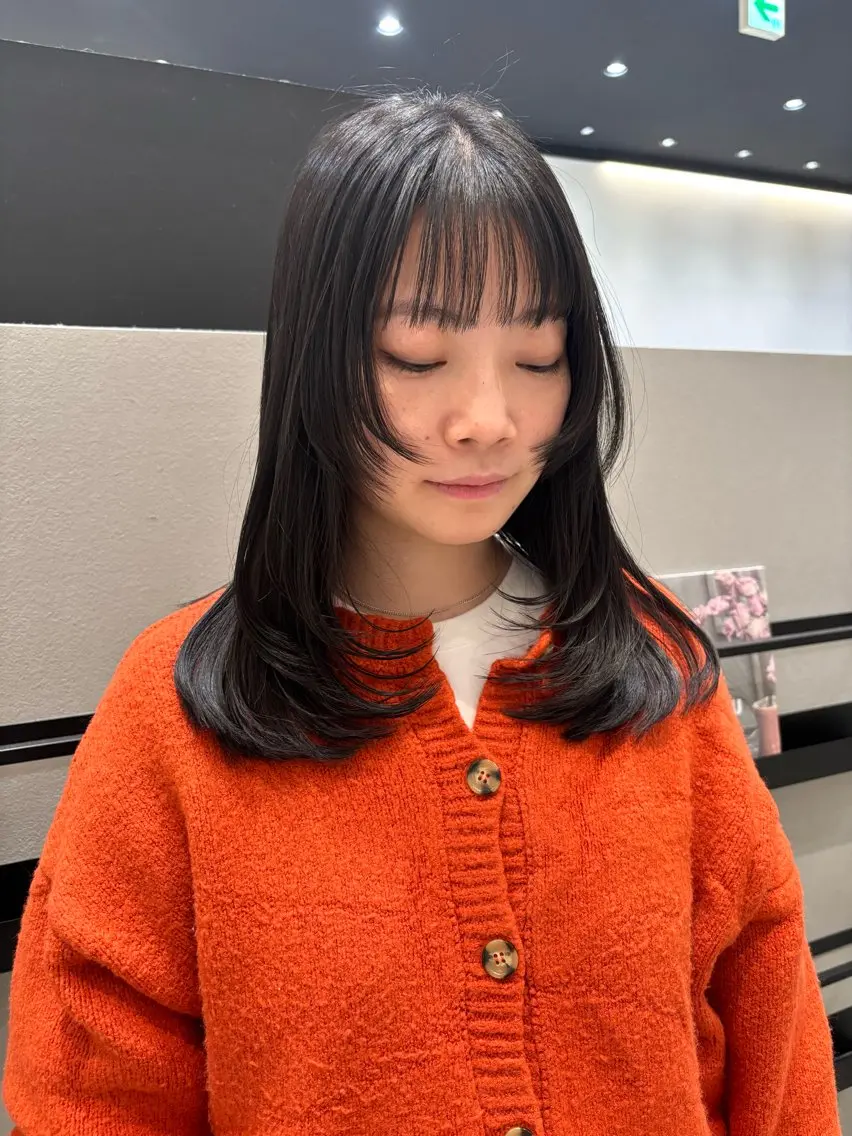 ミディアム カラー レイヤーカット カット ヘアカラー 透明感カラー/ レイヤーkotonoのヘアスタイル