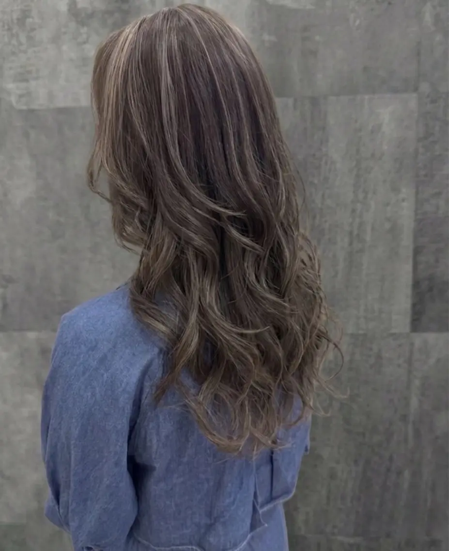 ロング カット ヘアカラー 札幌ダブルカラー 富田のヘアスタイル