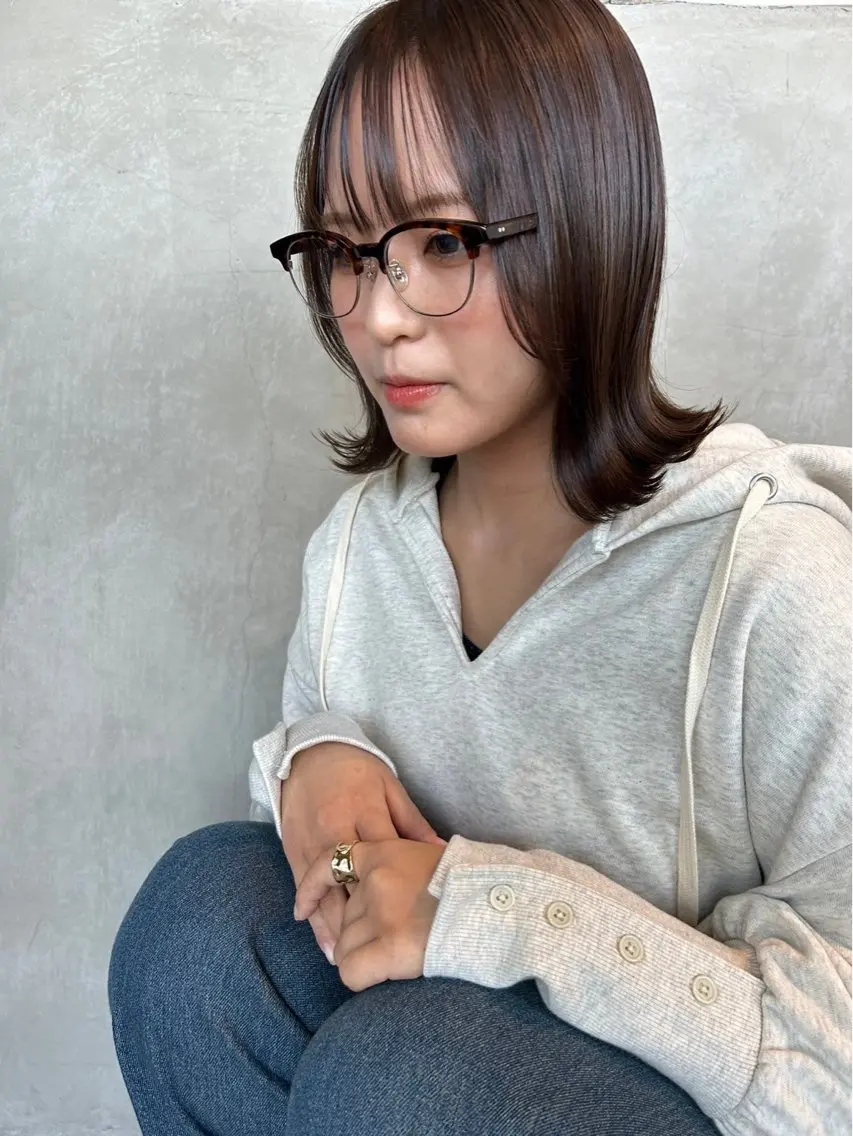 ミディアム カラー 透明感カラー 春成 佳那のヘアスタイル