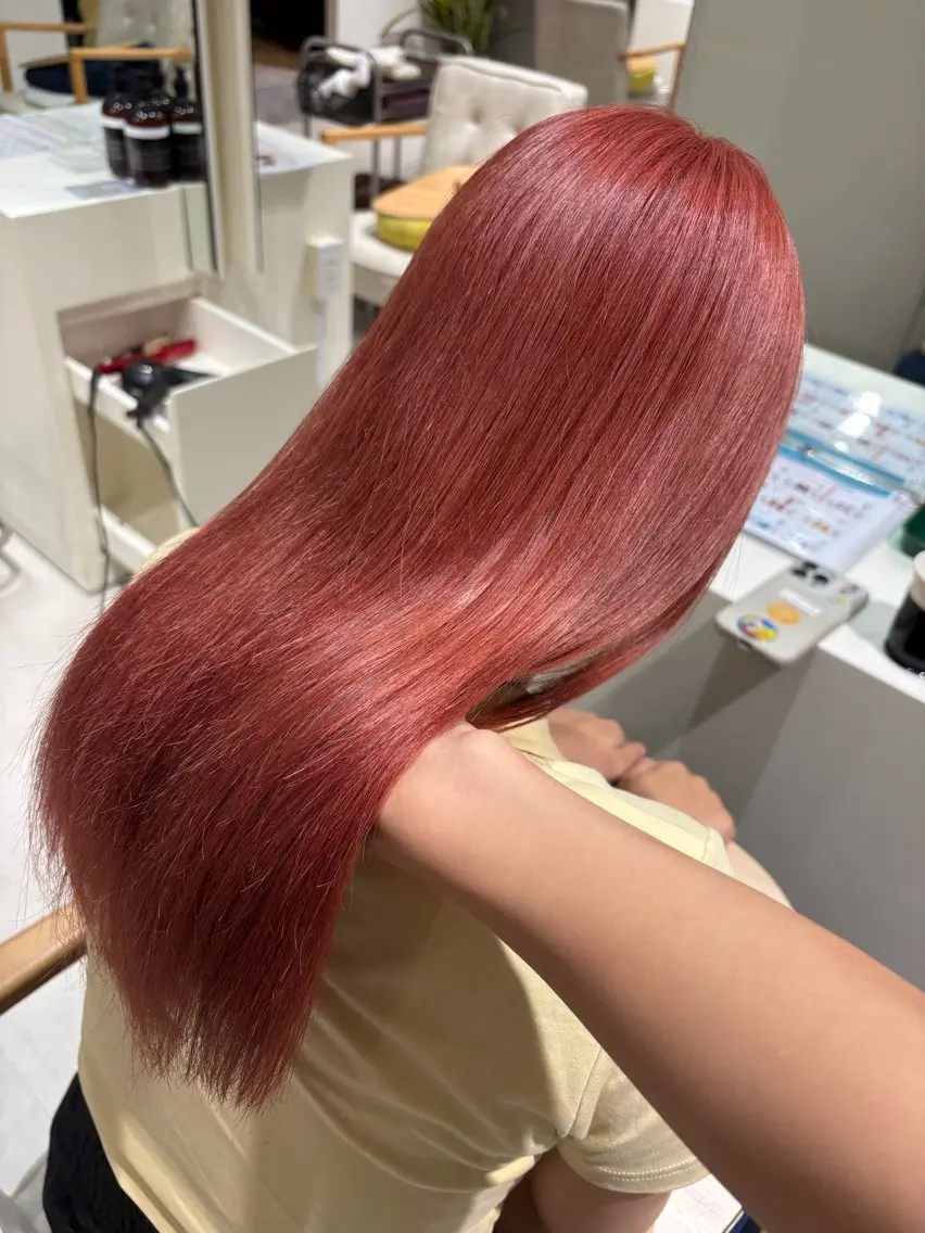 ロング ヘアカラー 木村 友泉のヘアスタイル