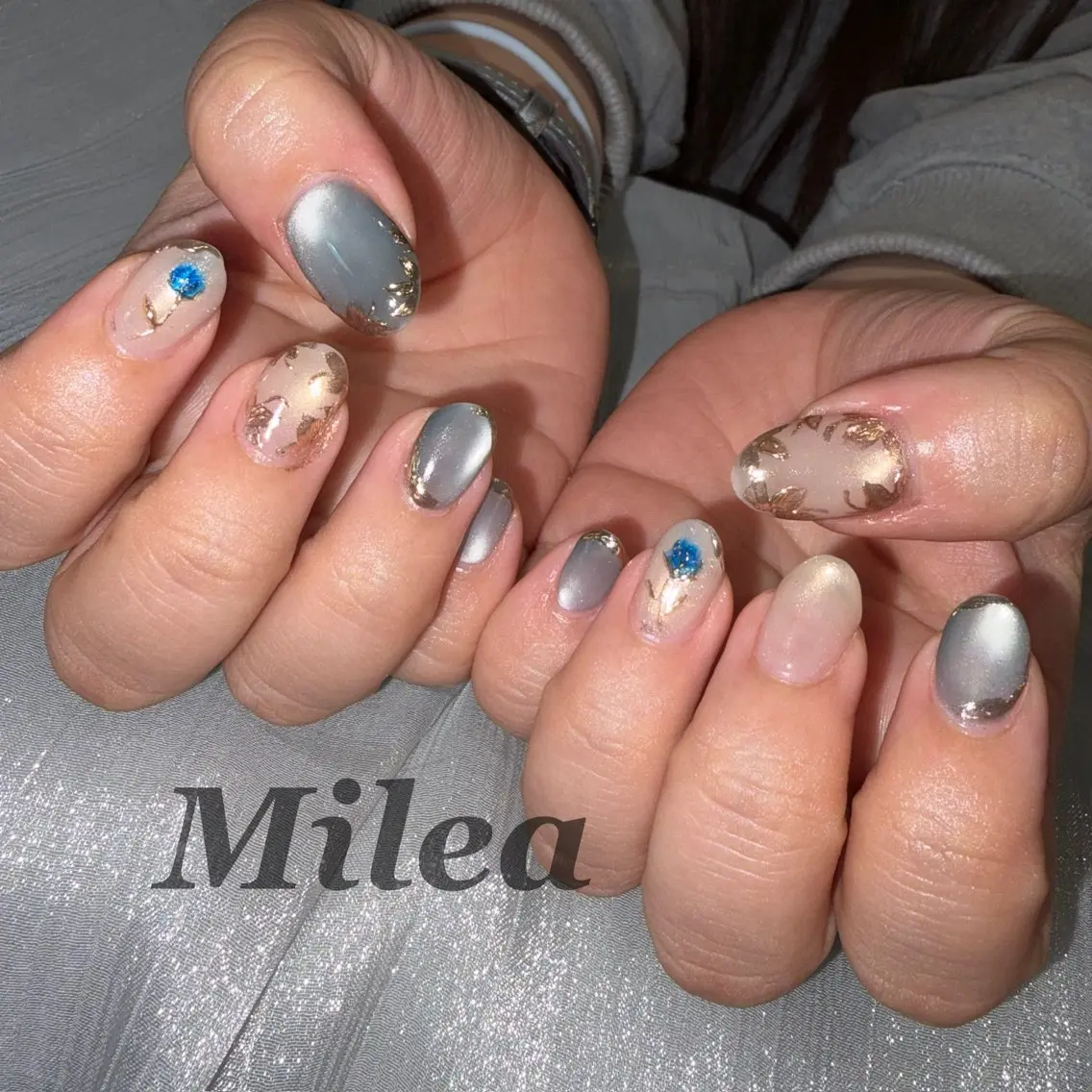 ネイル ホワイト Milea🩵 Sayaka🪩のネイルデザイン