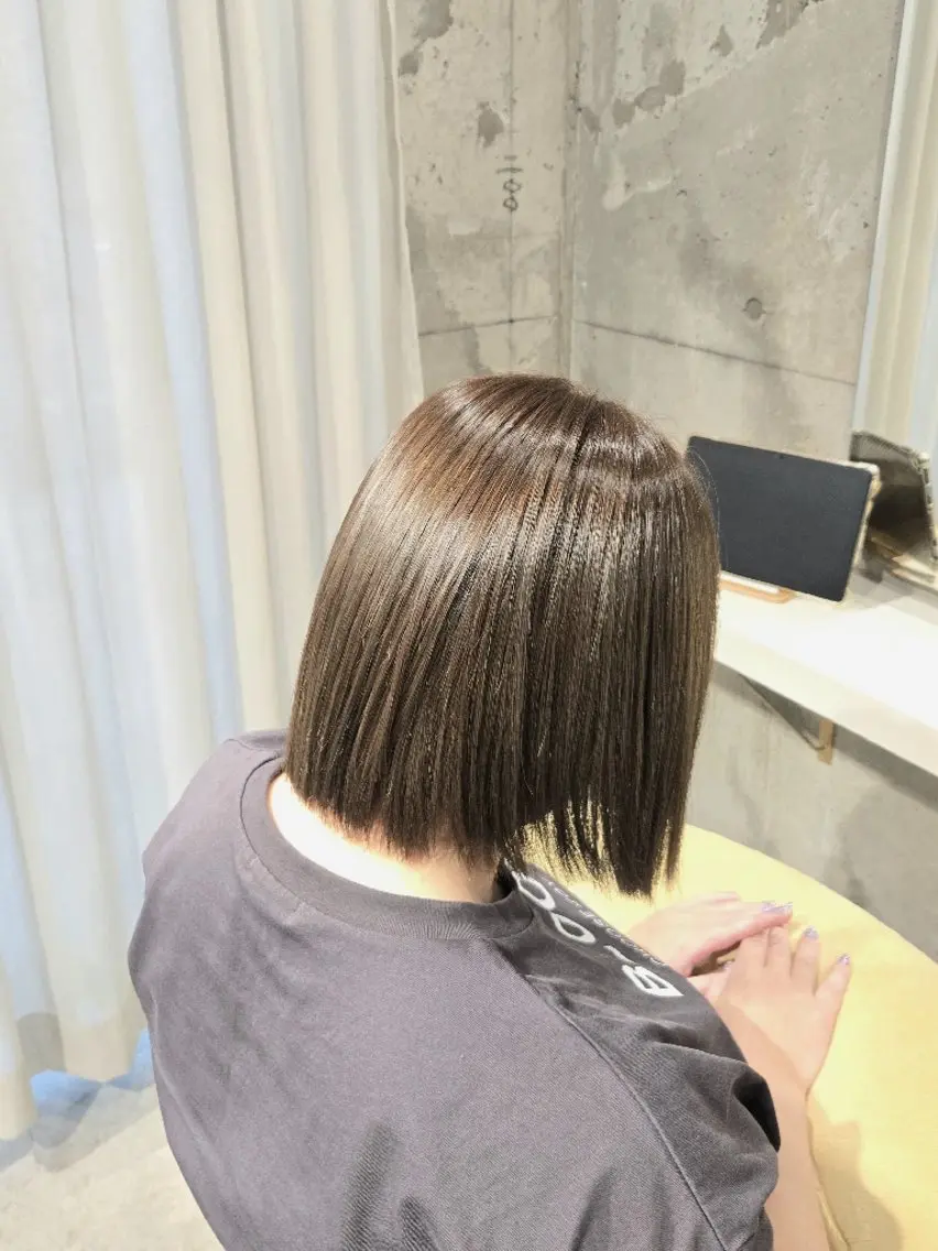 カラー ベージュカラー オリーブベージュ ヘアカラー SHOKO ／Belleのヘアスタイル