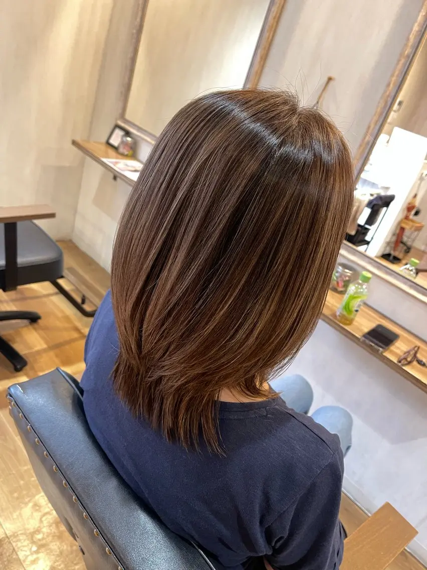 ミディアム ハイライト marou 新柏のヘアスタイル