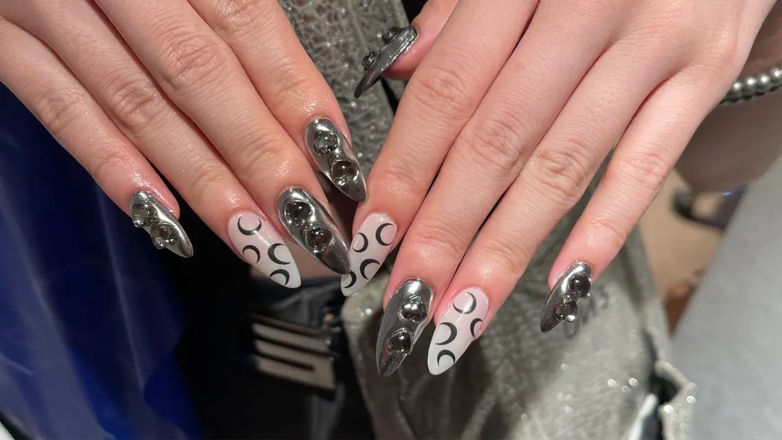 ネイル Tagi Nail 銀座店のネイルデザイン