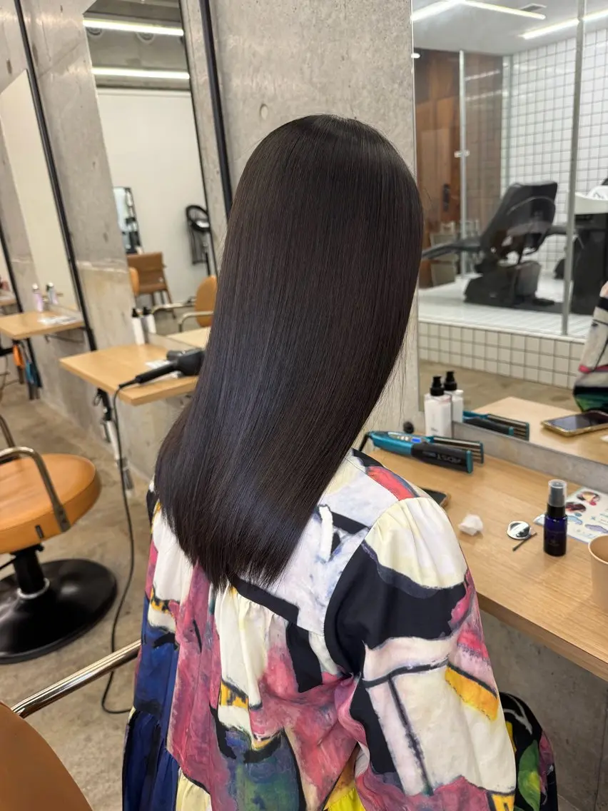 ロング 髪質改善 レイヤーカット 縮毛矯正 トリートメント カット 縮毛矯正 トリートメント 縮毛矯正×髪質改善× 艶髪カラー 吉原和磨のヘアスタイル