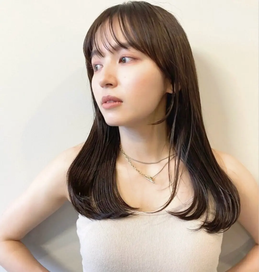ロング レイヤーカット カット トリートメント 吉川 陽菜のヘアスタイル