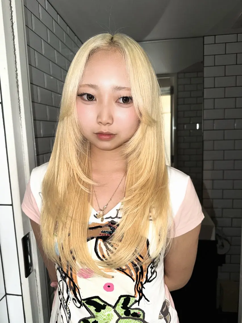 ロング ヘアカラー ハイトーン/ダメージ レス/ソウイチロウのヘアスタイル