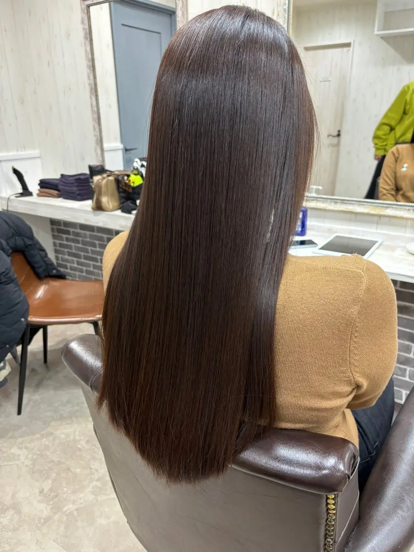 セミロング カット ヘアカラー トリートメント 普天間 翔太のヘアスタイル