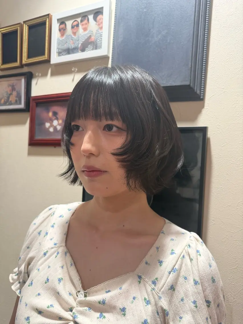 ショート ボブレイヤー ボブ レイヤーカット カット レイヤーカット🫧 サーシャのヘアスタイル