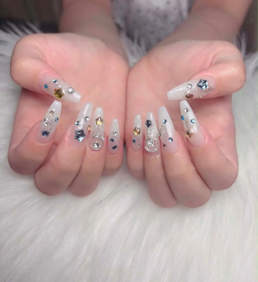 ネイル ハンドネイル Swan Nail Salonのネイルデザイン