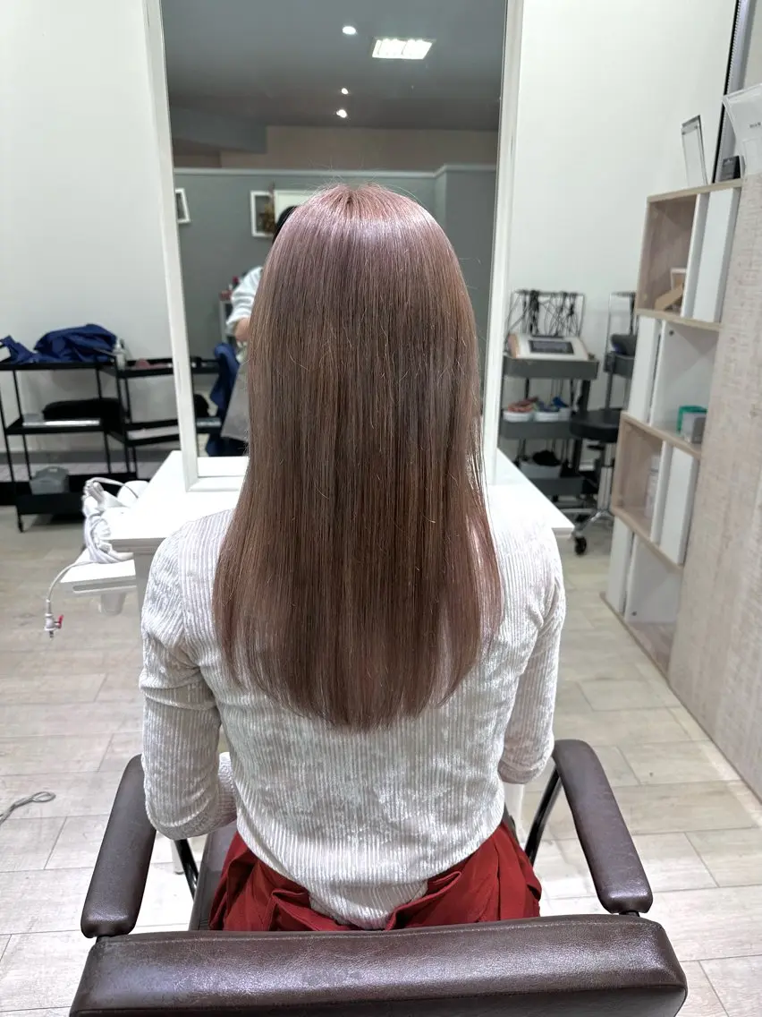 ロング 村上 佳織のヘアスタイル