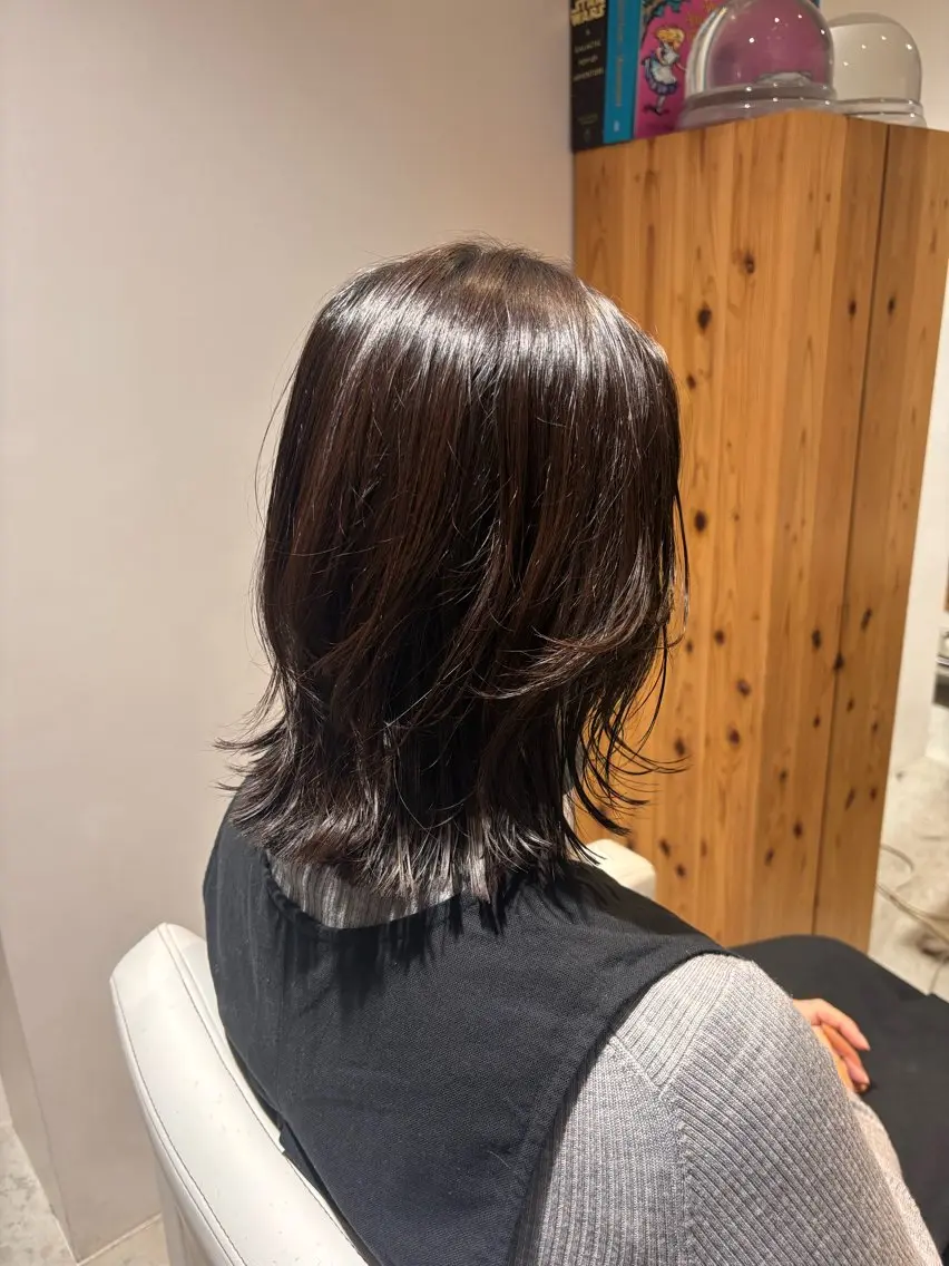 ミディアム 中間 陽平のヘアスタイル