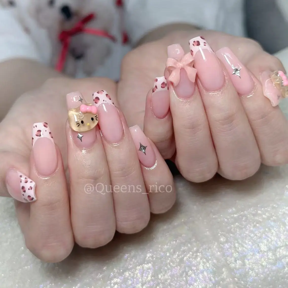 ネイル ハンドネイル Queens マオのネイルデザイン