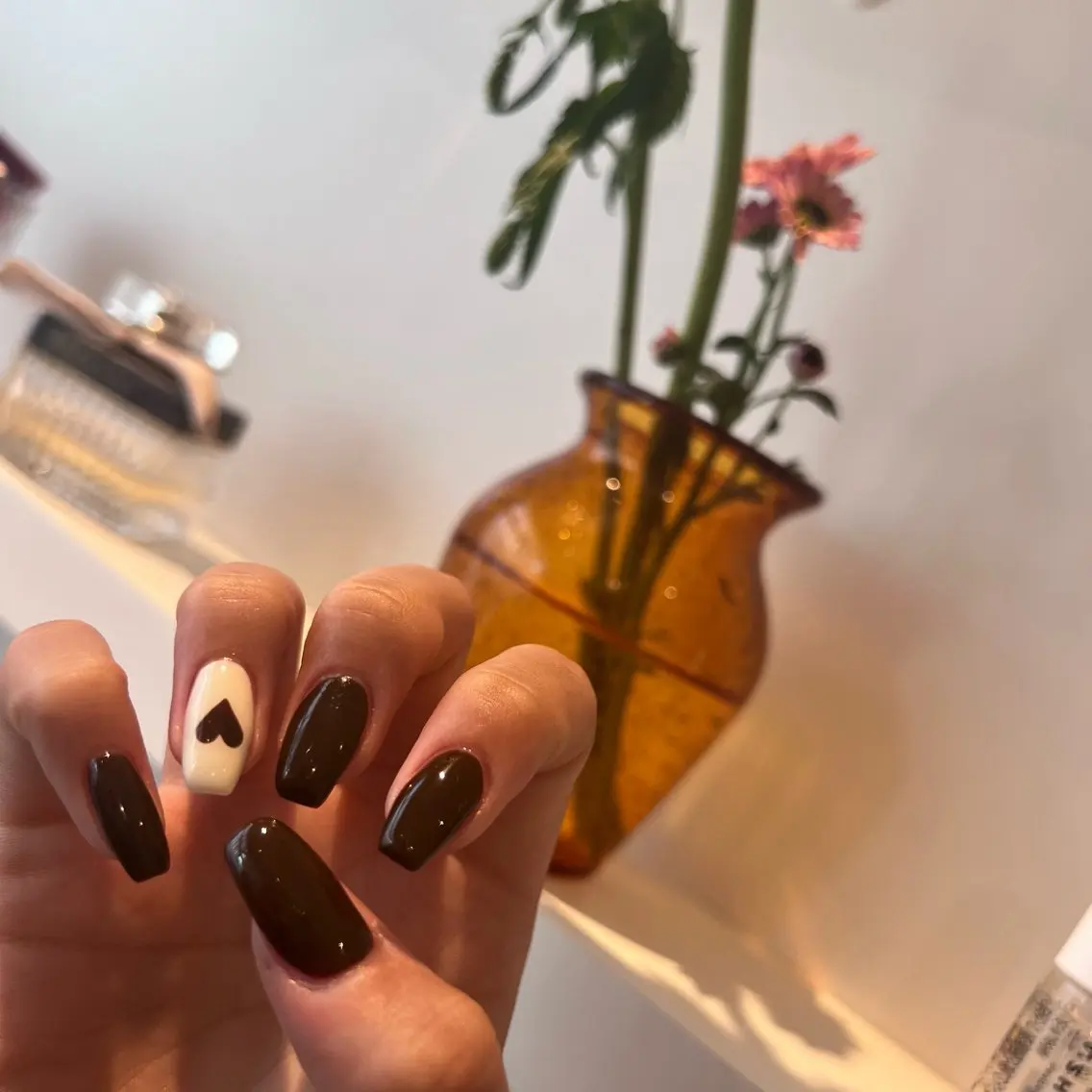 ネイル emunail あやかのネイルデザイン