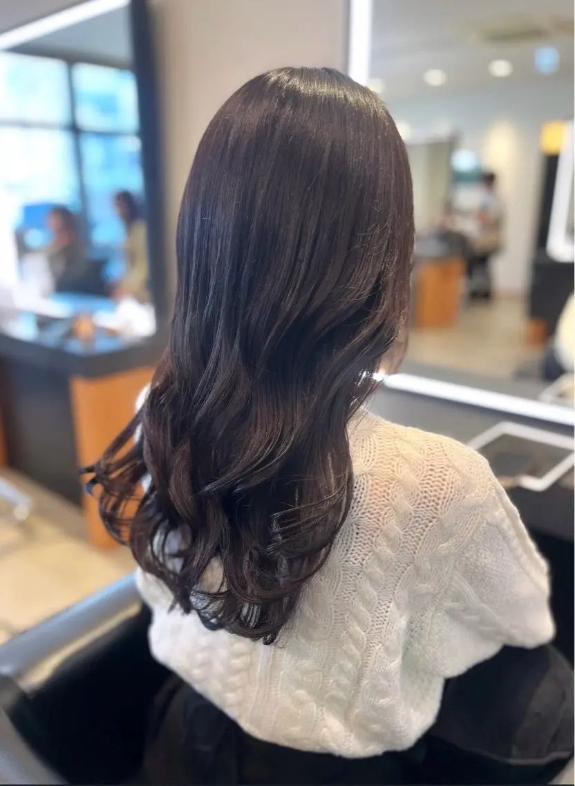 セミロング カット ヘアカラー トリートメント 顔周りレイヤー 髪質改善 / AYUのヘアスタイル