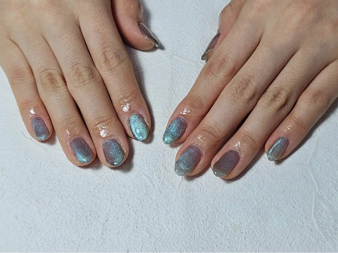 ネイル オーロラネイル フラワーネイル フットネイル フレンチネイル ジェルネイル ハンドネイル mogunail &blowのネイルデザイン