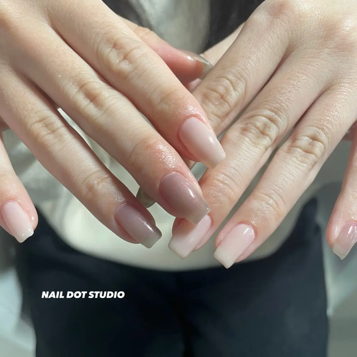ネイル ハンドネイル NAIL DOT STUDIO　aiのネイルデザイン