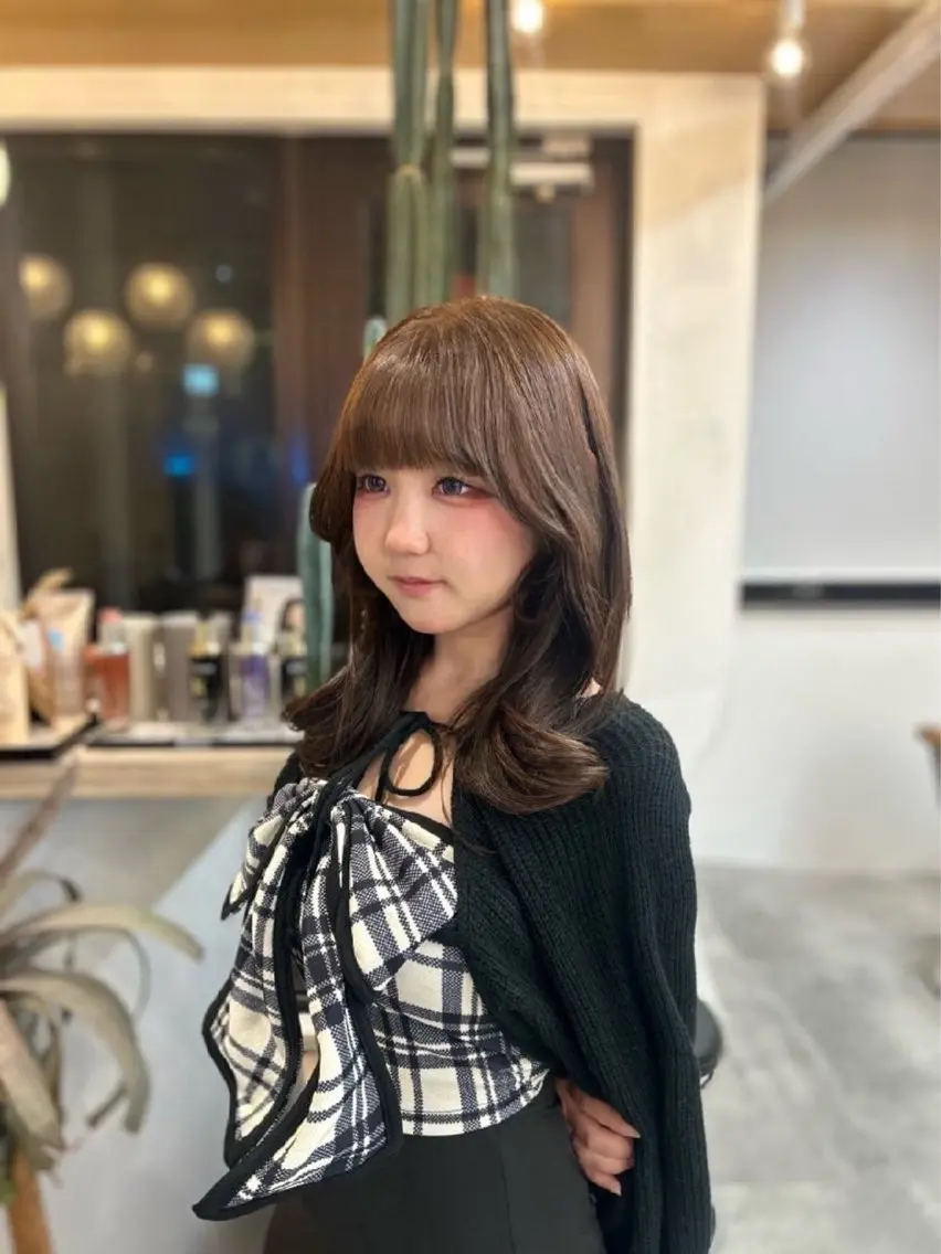 セミロング カラー ベージュカラー 透明感カラー 中田 和花のヘアスタイル