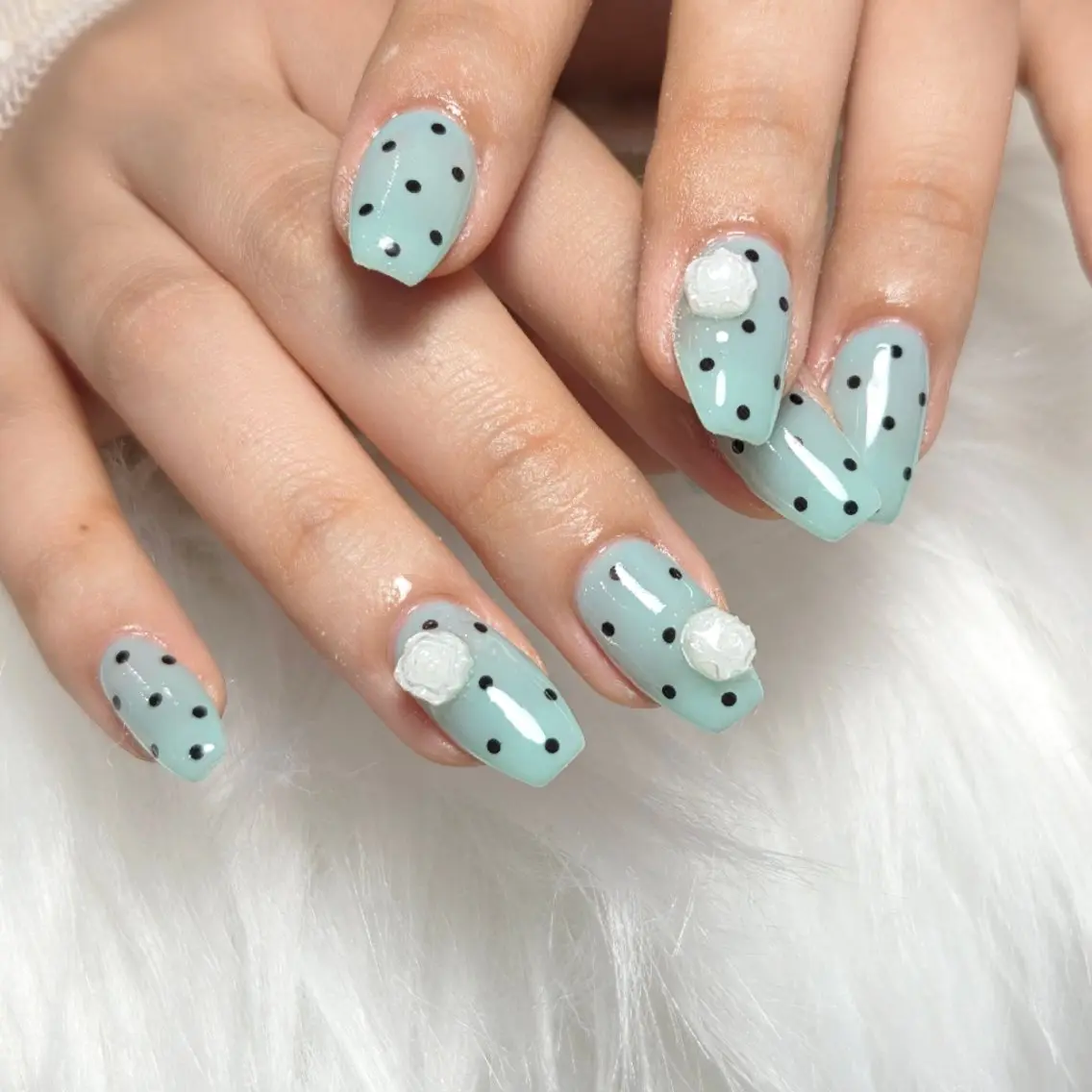 ネイル ハンドネイル Ugirl Nail Seikaのネイルデザイン