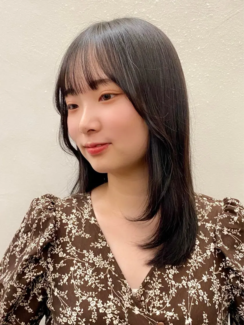 ミディアム カラー ヘアカラー トリートメント 似合わせレイヤー/ ケアパーマ/高倉のヘアスタイル
