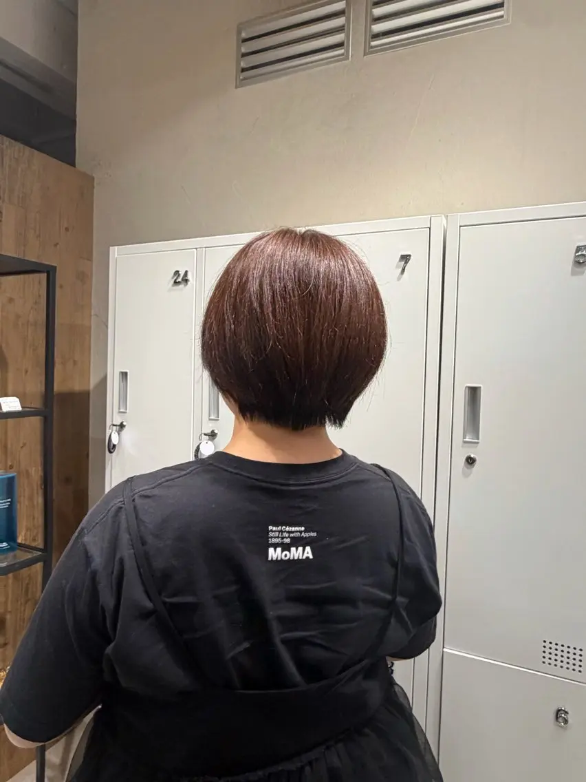 ショート カラー 髪質改善 カット ヘアカラー トリートメント Koharu🍓 韓国ヘア/艶髪カラーのヘアスタイル