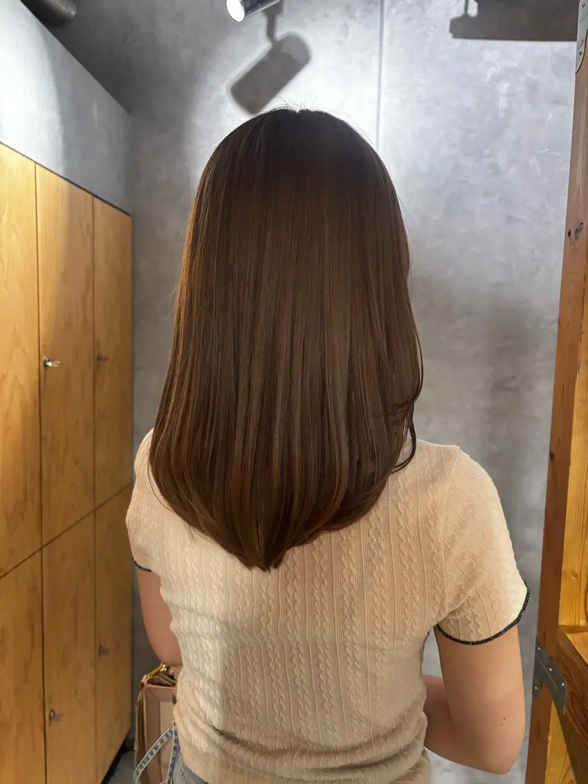 セミロング ヘアカラー 透明感カラー/三宮/ Nanahoのヘアスタイル