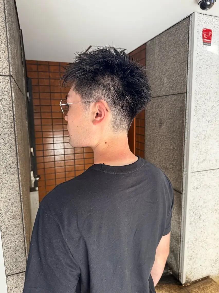 ショート メンズ カット トリートメント ヘッドスパ タツキ/レイヤー/ パーマ/艶カラーのヘアスタイル